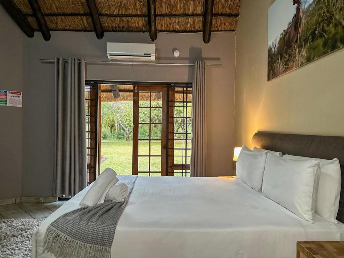 63 On Nyala, Lodge Venue & Conference Pyramid Bagian luar foto